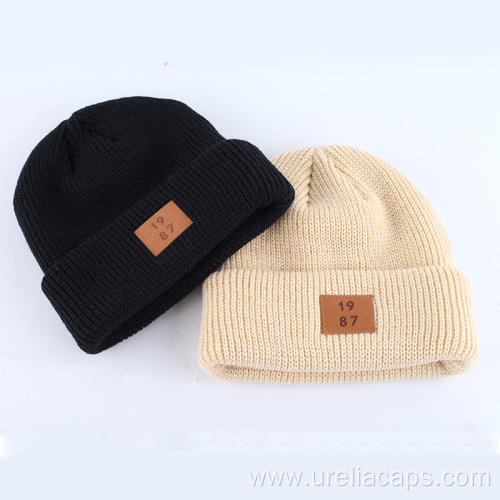 Winter beanie with punch logo